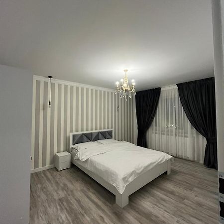 Ely Apartaments Borşa 外观 照片
