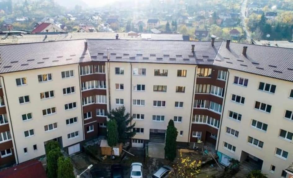Ely Apartaments Borşa 外观 照片